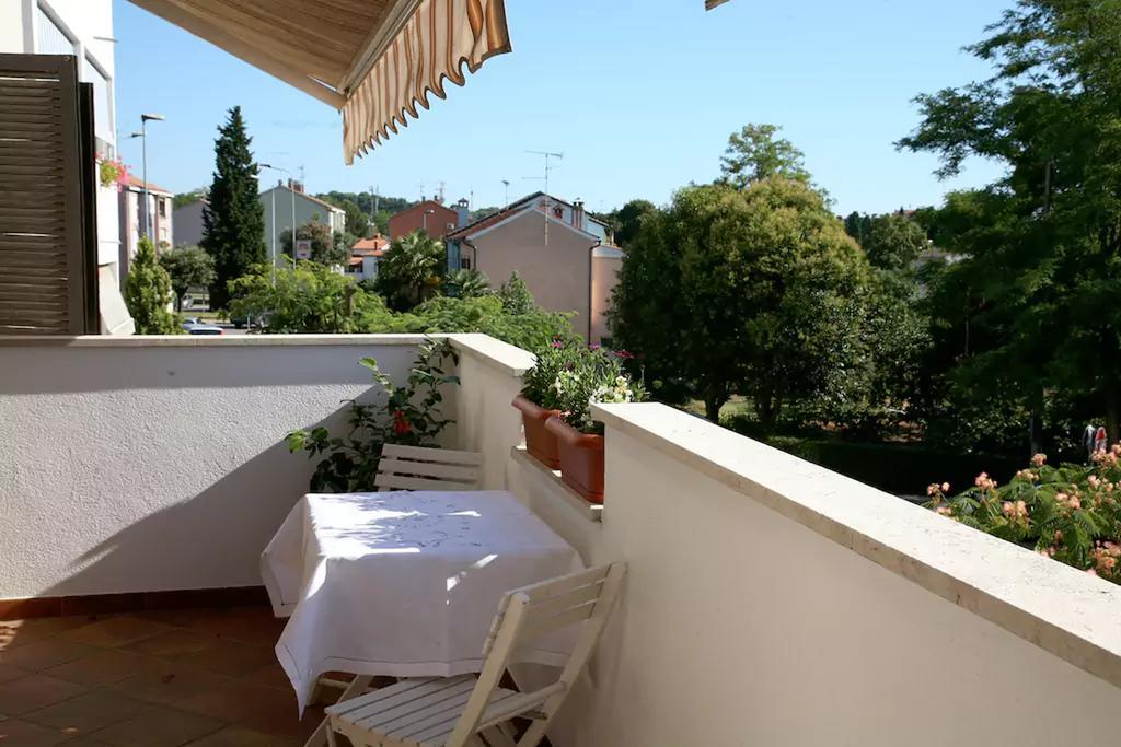 Apartment Ema Пореч Экстерьер фото